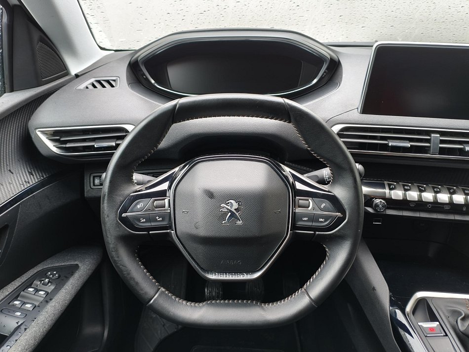 Peugeot 3008 1.2 PT Style