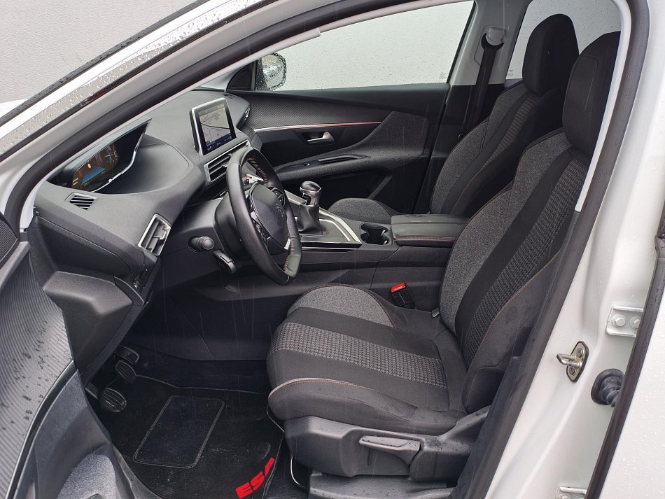 Peugeot 3008 1.2 PT Style