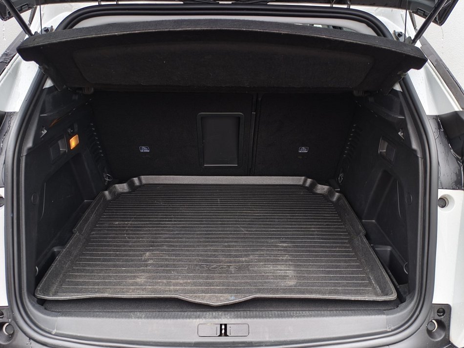 Peugeot 3008 1.2 PT Style