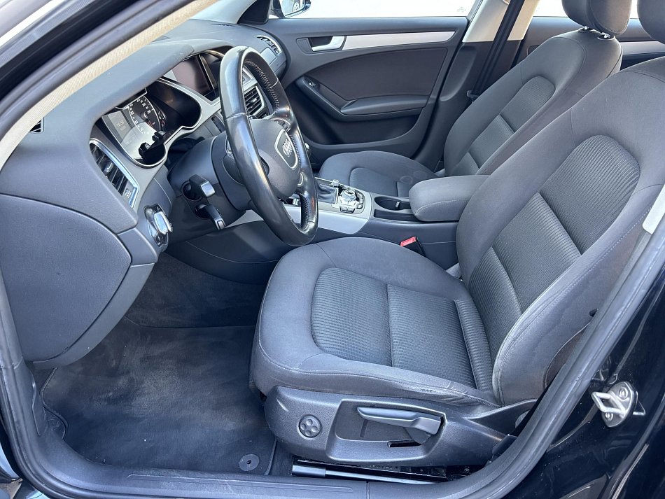 Audi A4 2.0 TDi Attraction