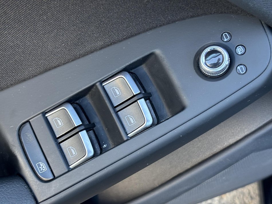 Audi A4 2.0 TDi Attraction