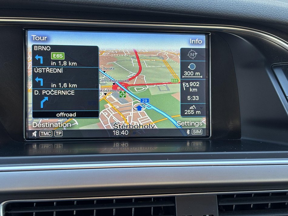Audi A4 2.0 TDi Attraction