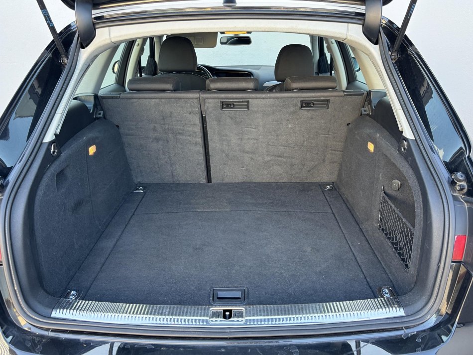 Audi A4 2.0 TDi Attraction