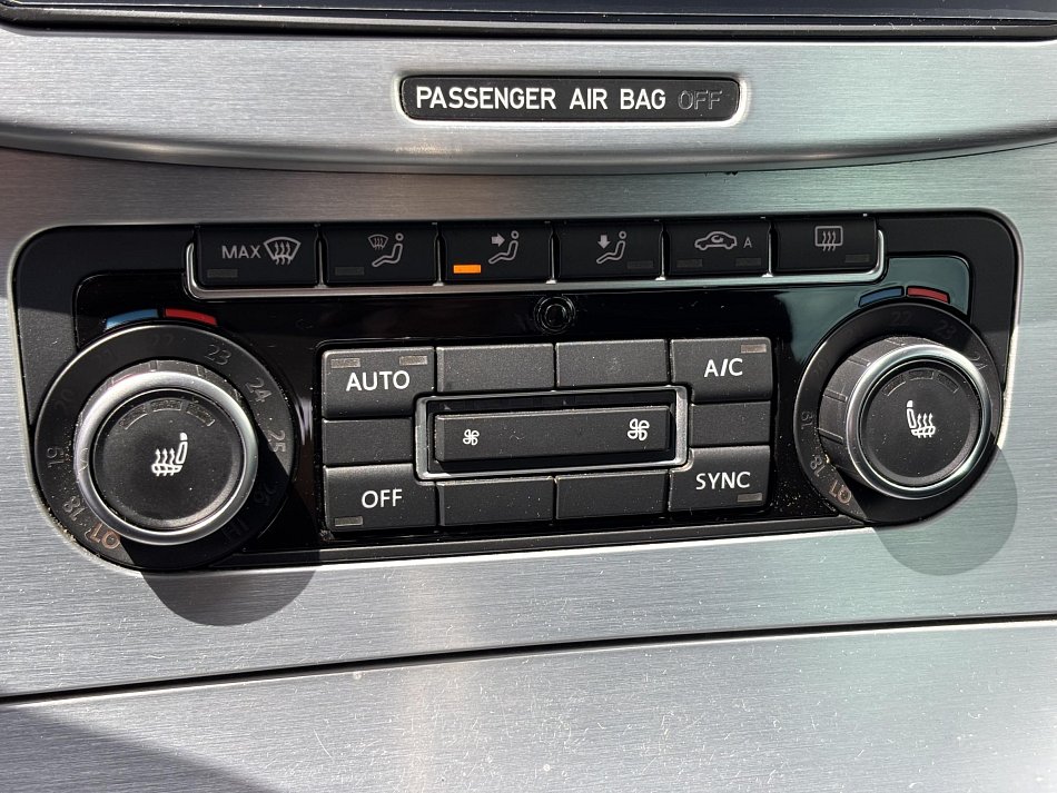 Volkswagen Passat 2.0TDi 