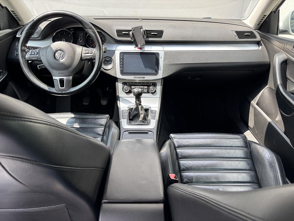 Volkswagen Passat 2.0TDi 