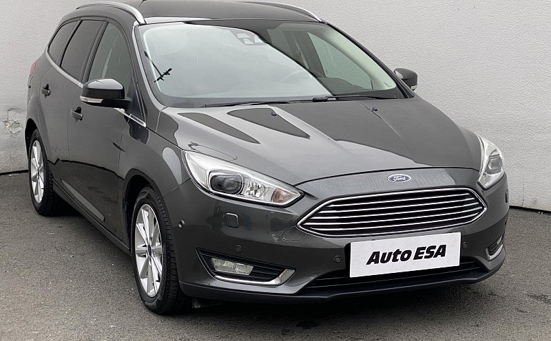Ford Focus 1.5 EB Titanium
