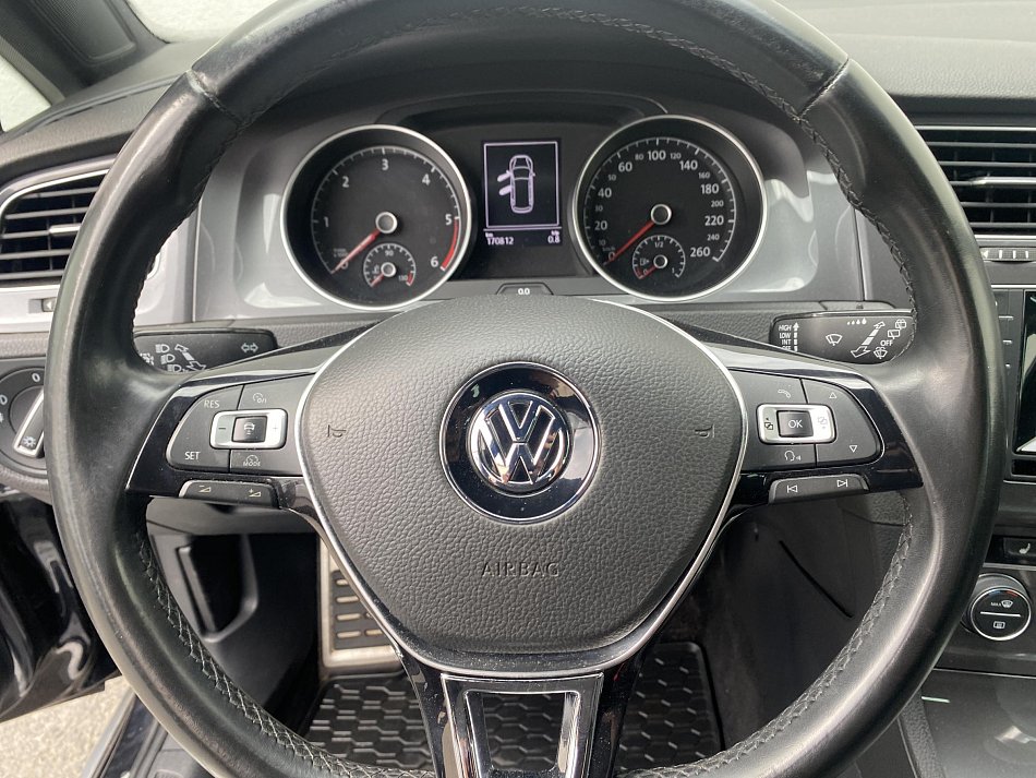 Volkswagen Golf 2.0 TDi Alltrack 4x4