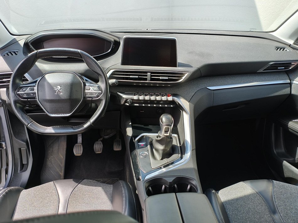 Peugeot 3008 1.5 HDi Allure