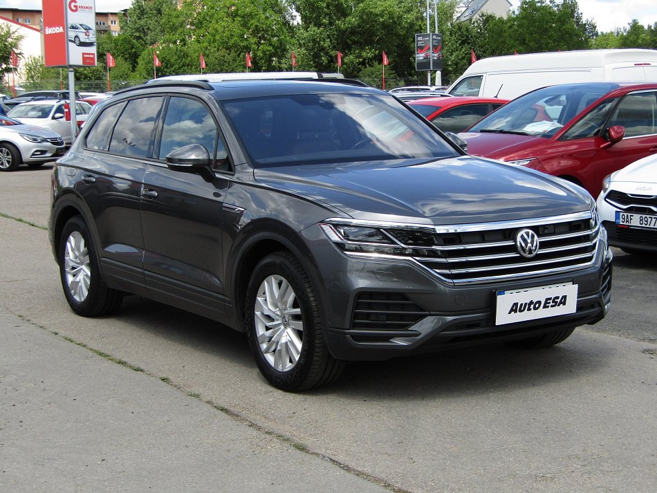 Volkswagen Touareg 3.0TDi  4x4