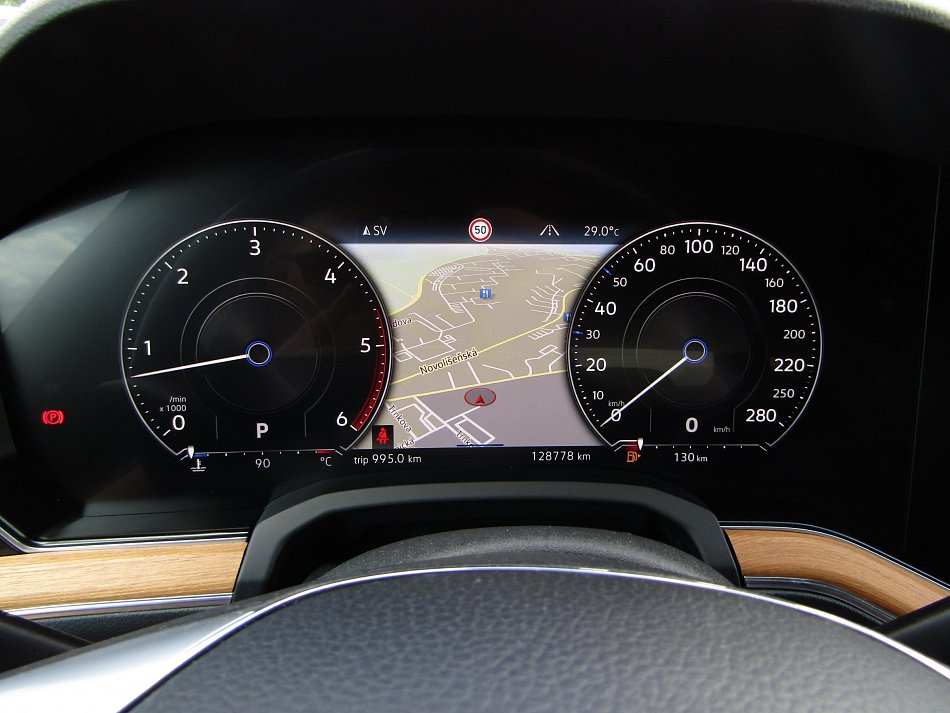 Volkswagen Touareg 3.0TDi  4x4