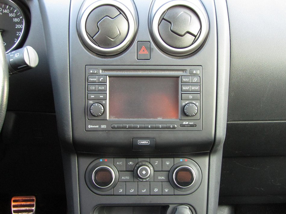 Nissan Qashqai 1.6 dCi N-Connecta