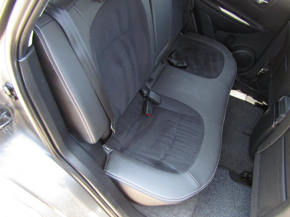 Nissan Qashqai 1.6 dCi N-Connecta