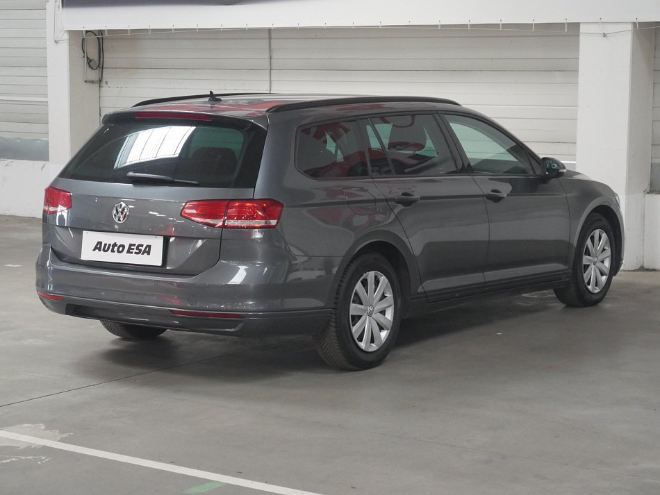 Volkswagen Passat 1.6 TDi Trendline
