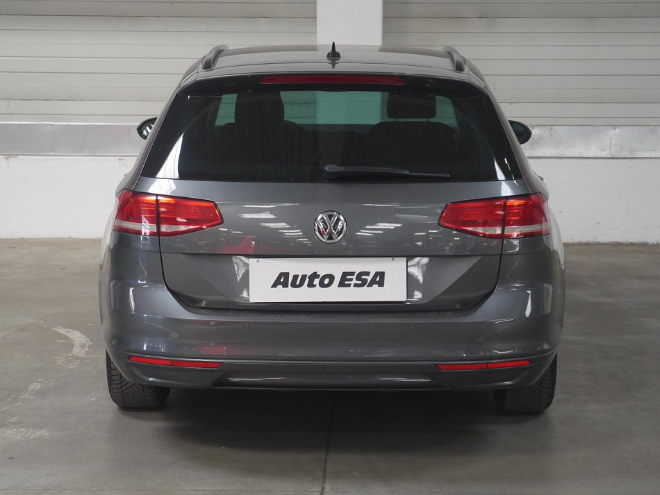 Volkswagen Passat 1.6 TDi Trendline