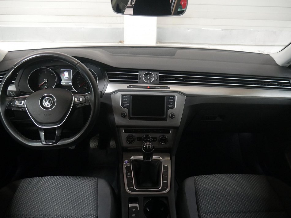 Volkswagen Passat 1.6 TDi Trendline