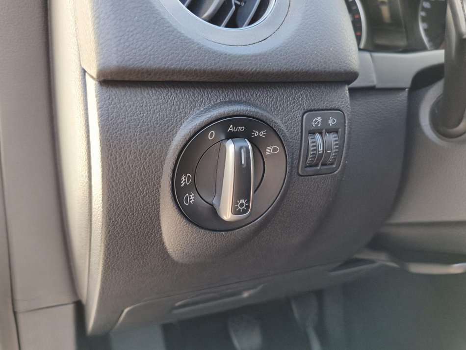 Volkswagen Tiguan 2.0 TDi Sport