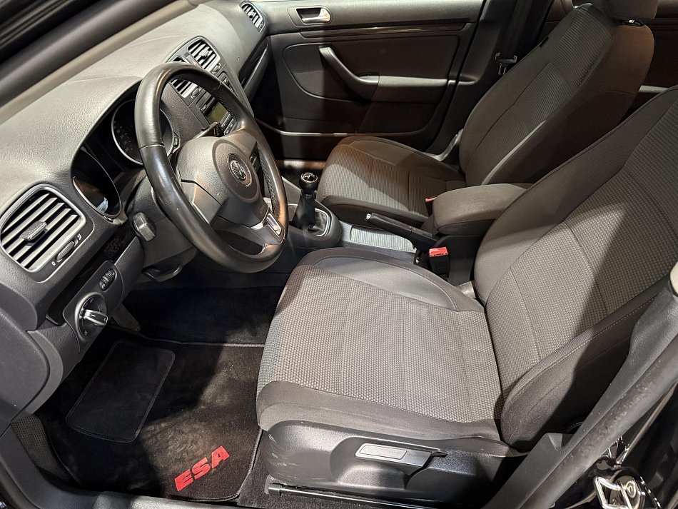 Volkswagen Golf 1.6TDi 