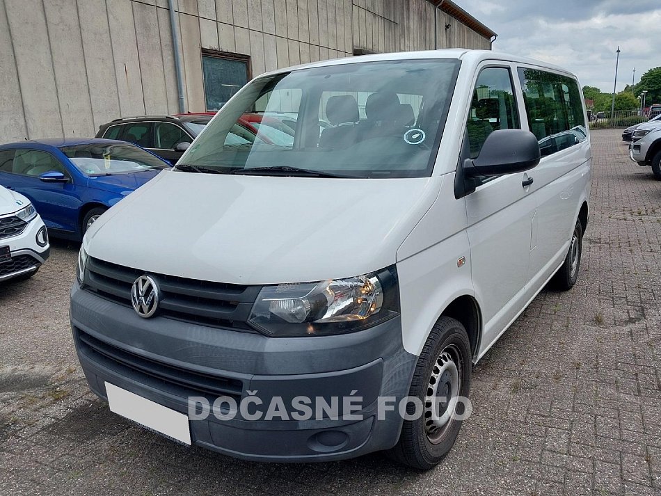 Volkswagen Transporter 2.0TDi  9míst