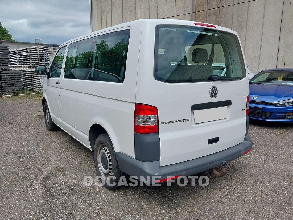 Volkswagen Transporter 2.0TDi  9míst