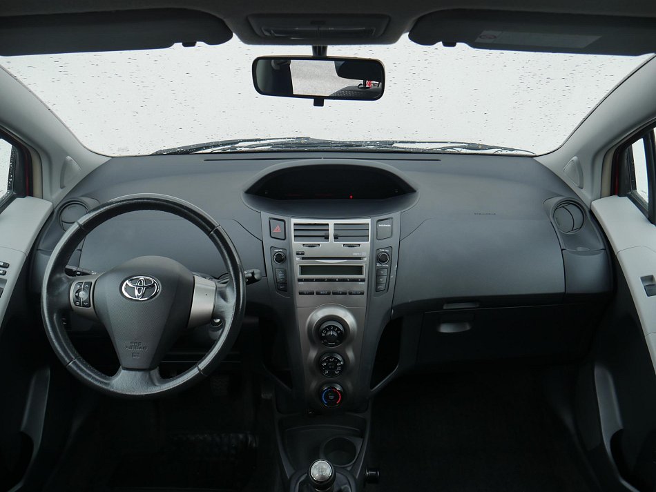 Toyota Yaris 1.0 VVT-i 