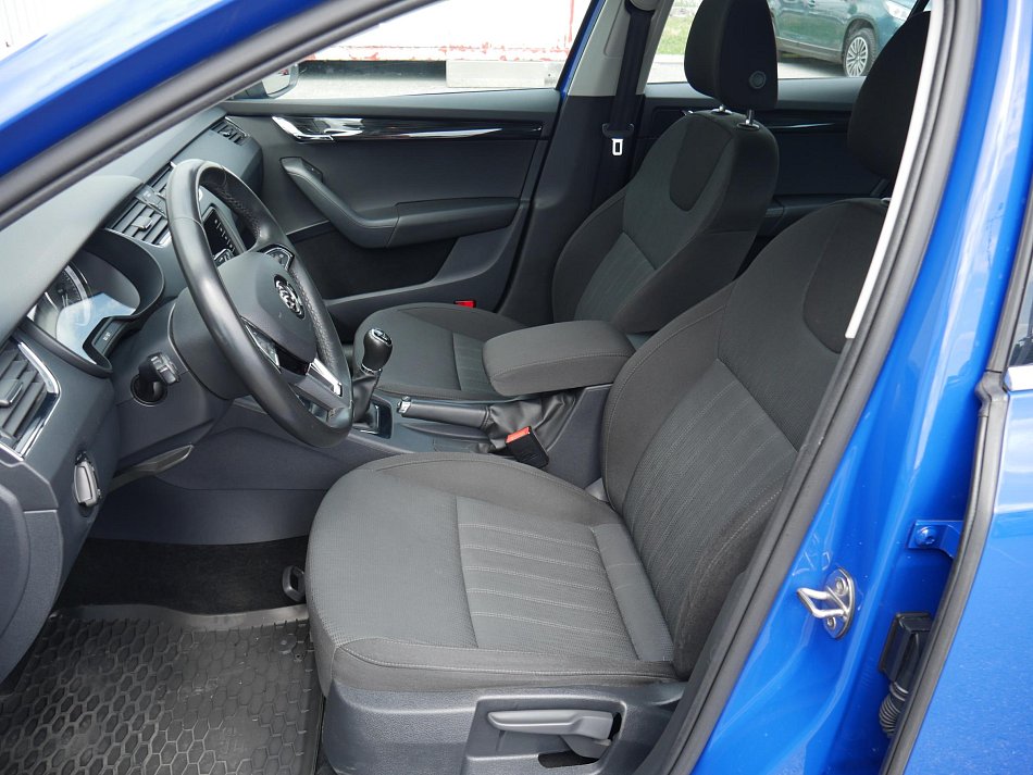 Škoda Octavia III 2.0TDi Style