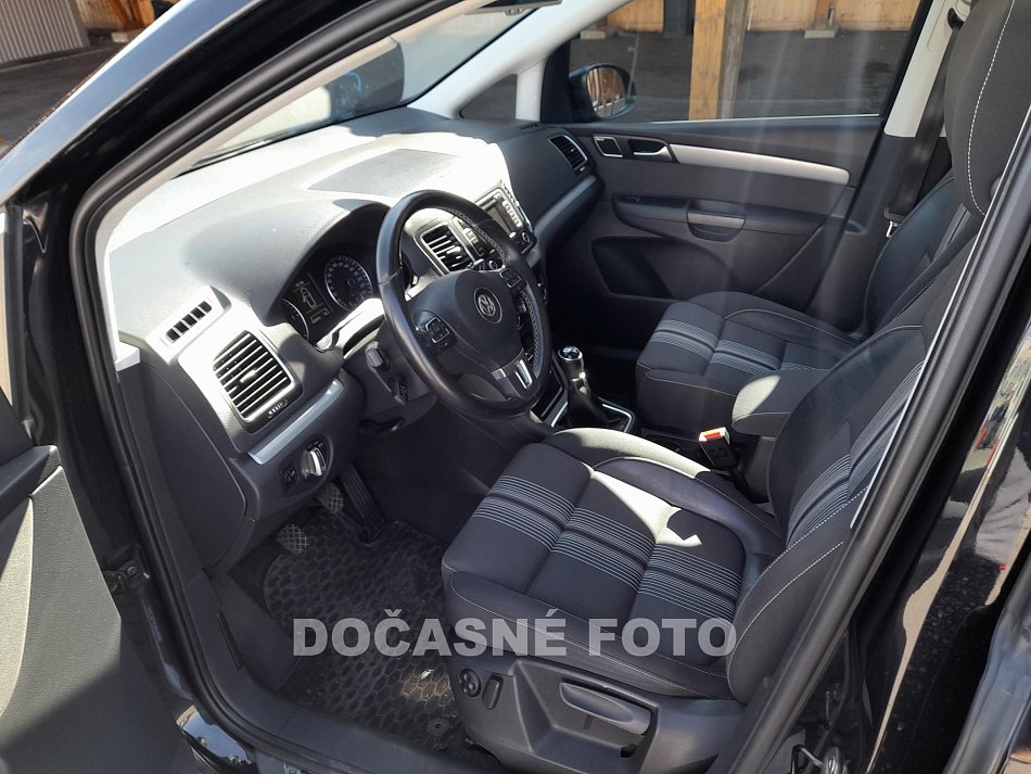 Volkswagen Sharan 2.0 TDi 