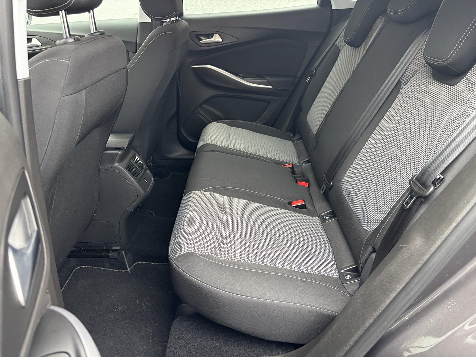 Opel Grandland X 1.2 T Edition