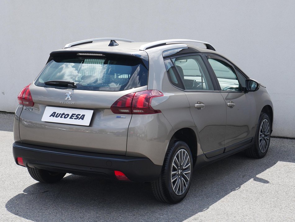 Peugeot 2008 1.2 PT Active