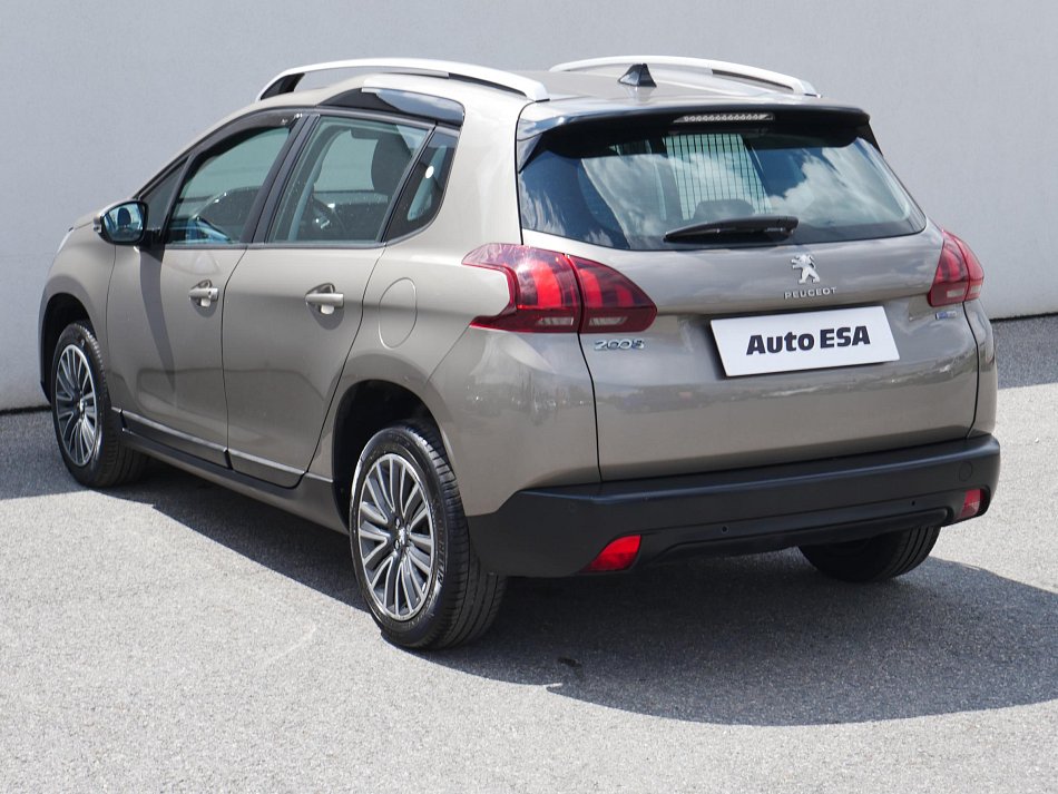 Peugeot 2008 1.2 PT Active