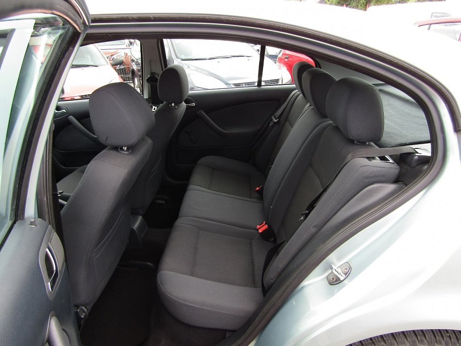 Škoda Octavia 1.6i Tour