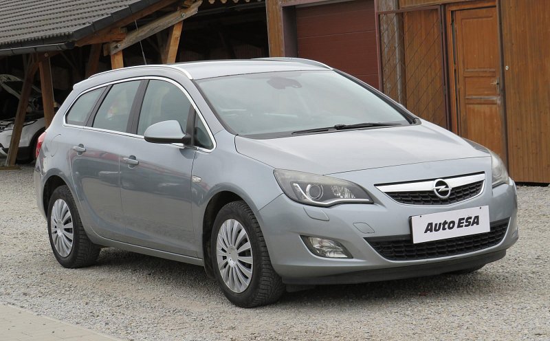 Opel Astra 1.4T 