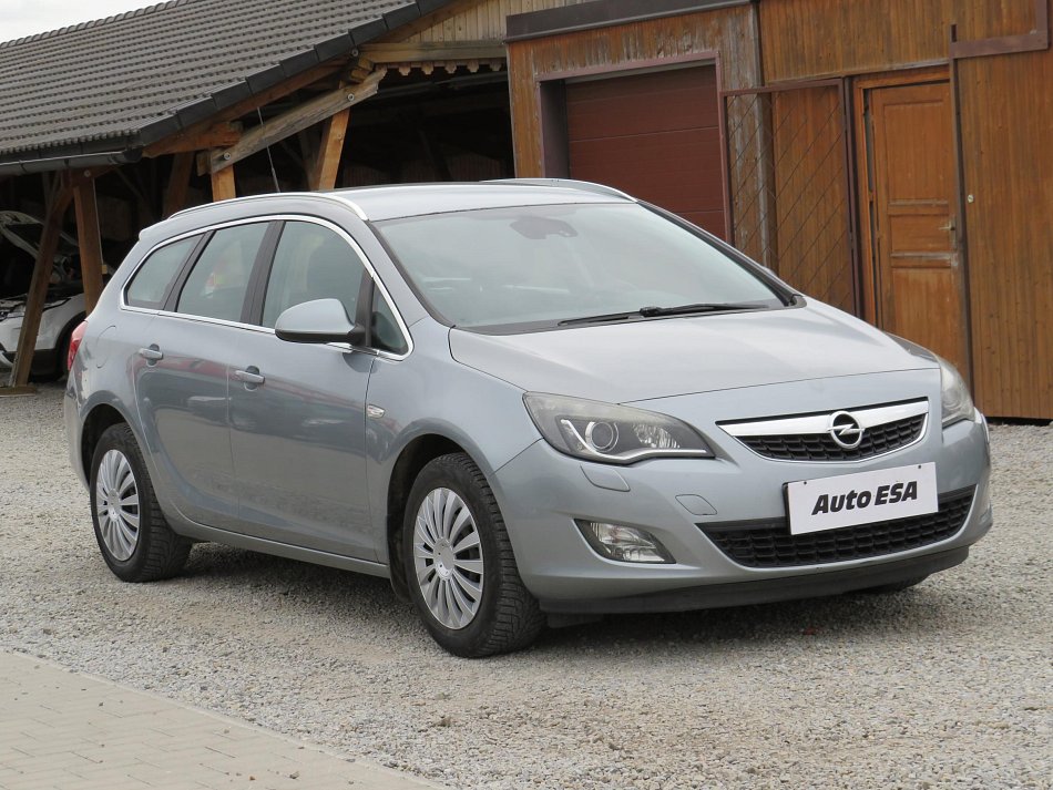 Opel Astra 1.4T 