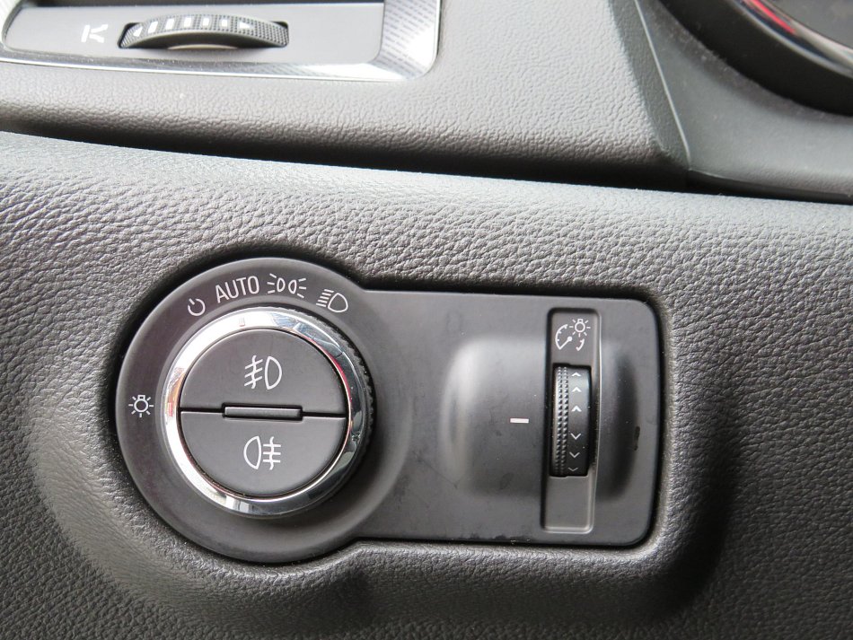 Opel Astra 1.4T 