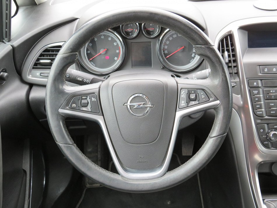 Opel Astra 1.4T 