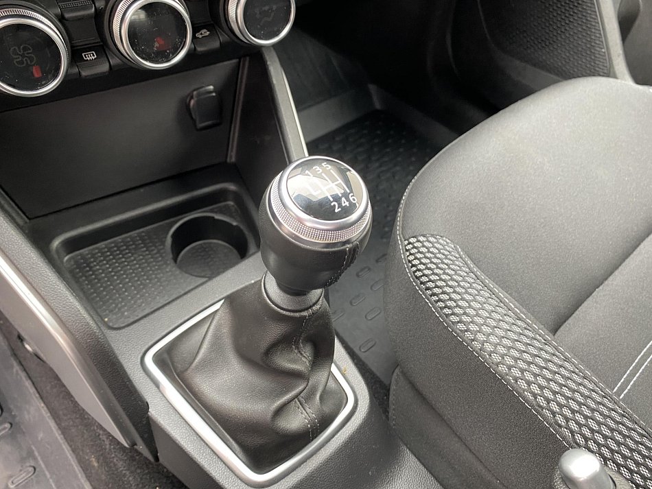 Dacia Duster 1.6 SCe  4WD
