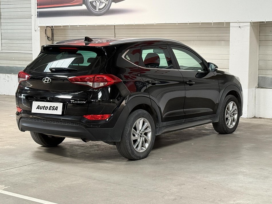 Hyundai Tucson 1.7 CRDi 
