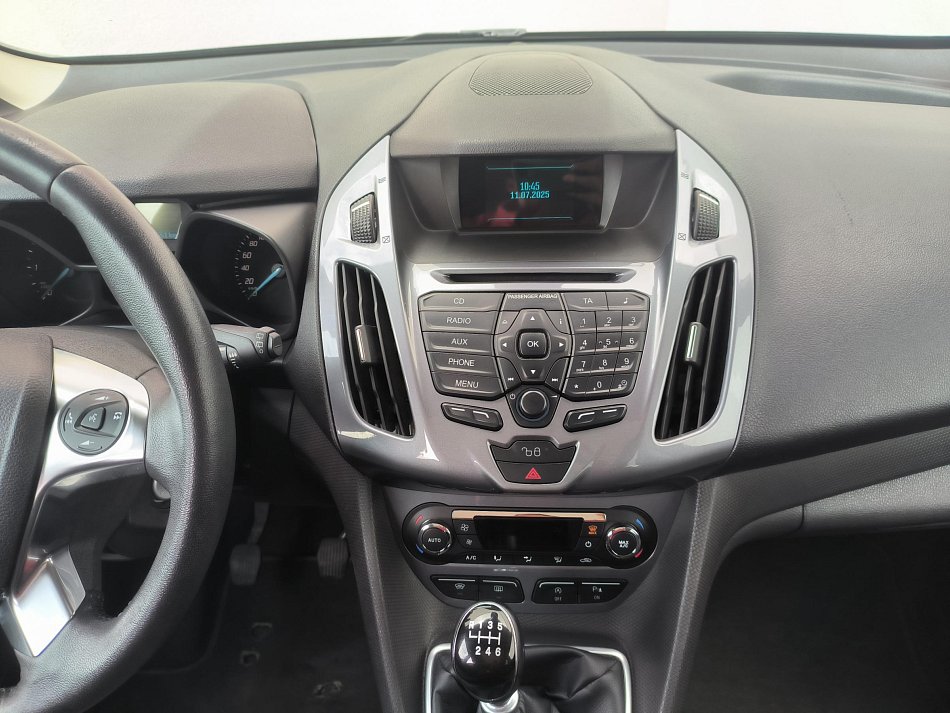 Ford Tourneo Connect 1.5TDCi Titanium MAXi XL