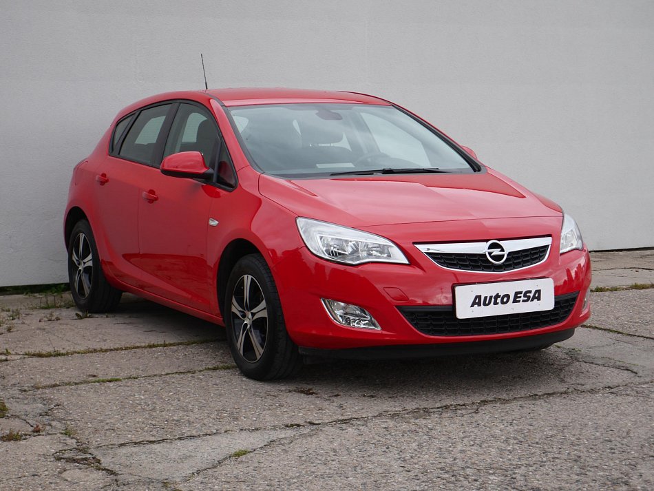 Opel Astra 1.4 T 