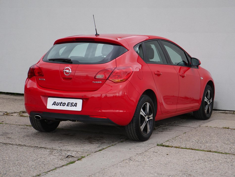Opel Astra 1.4 T 