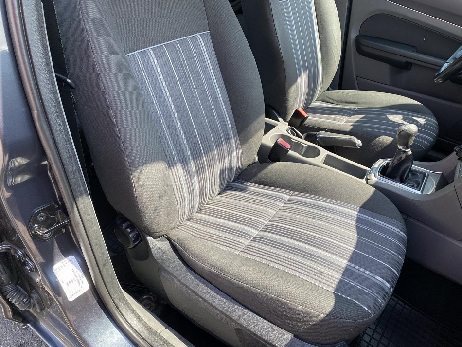 Ford Focus 1.6 I 