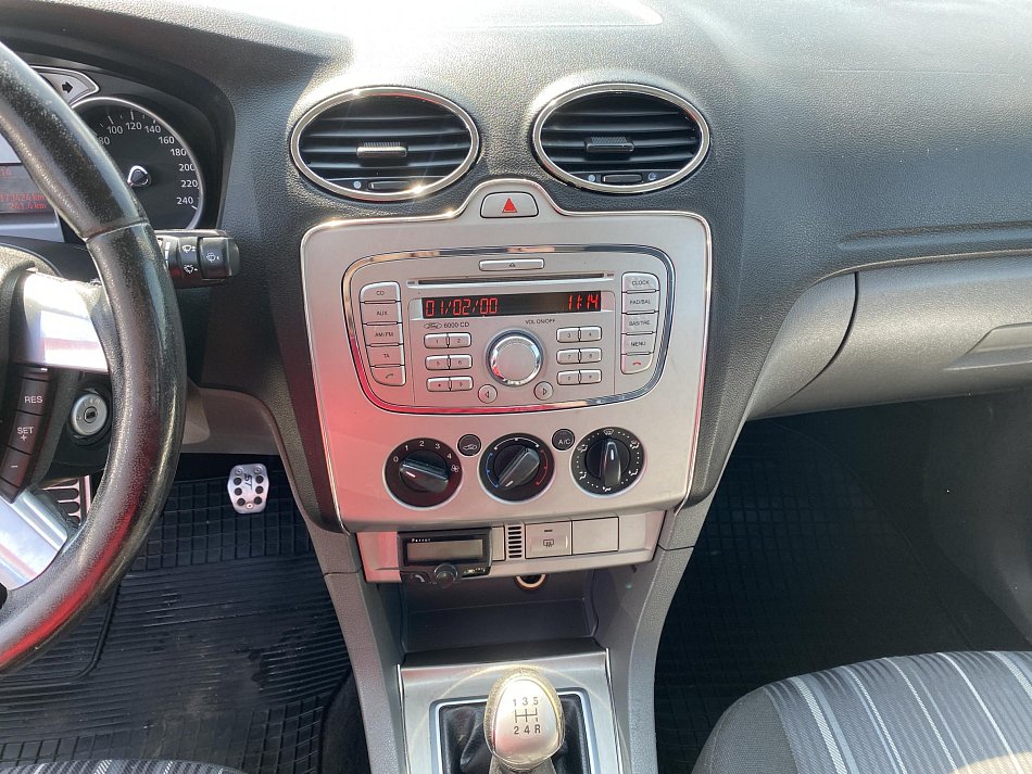 Ford Focus 1.6 I 