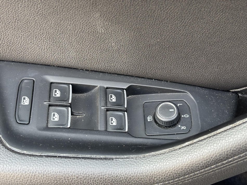 Volkswagen Passat 2.0 TDi 