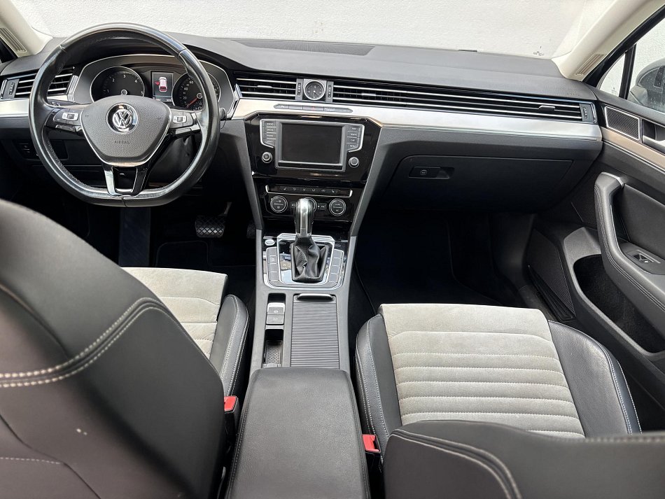Volkswagen Passat 2.0 TDi 