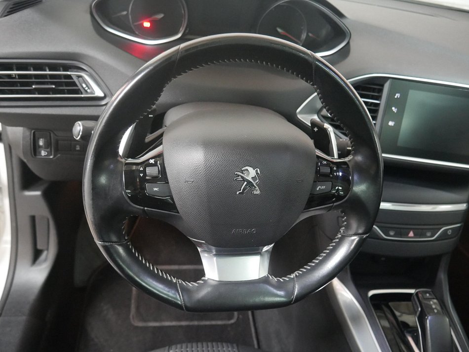 Peugeot 308 1.5 HDi 