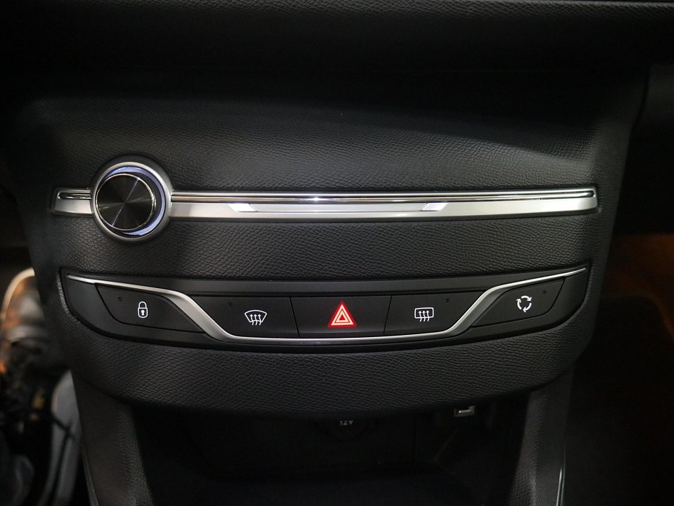 Peugeot 308 1.5 HDi 
