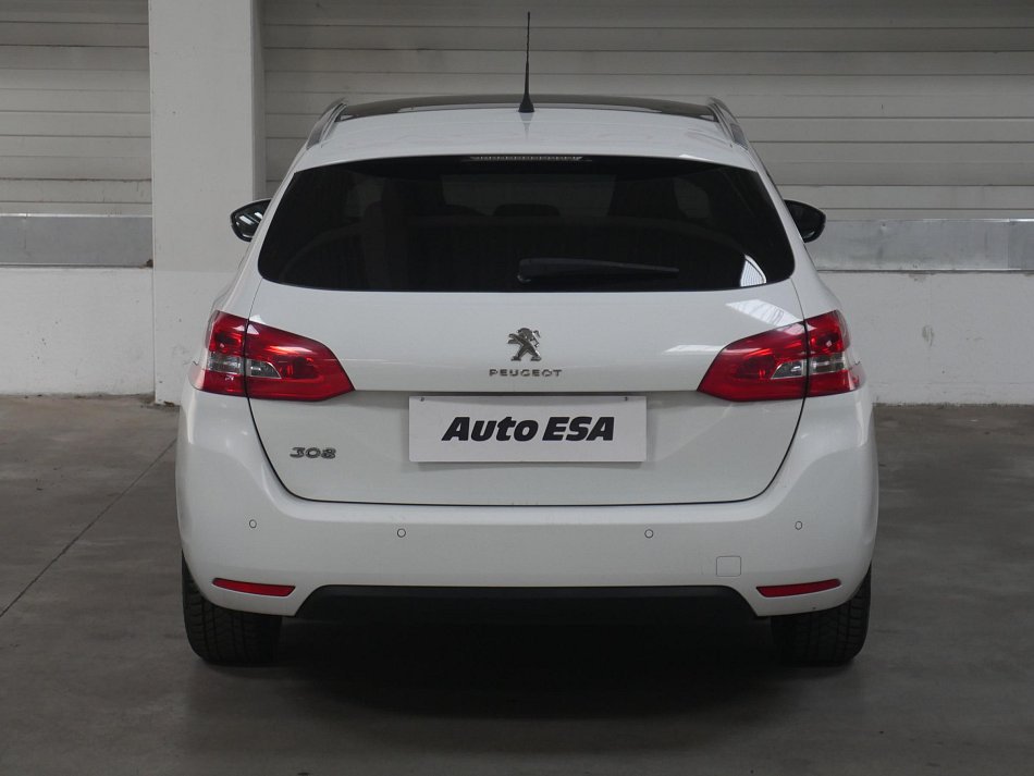 Peugeot 308 1.5 HDi 