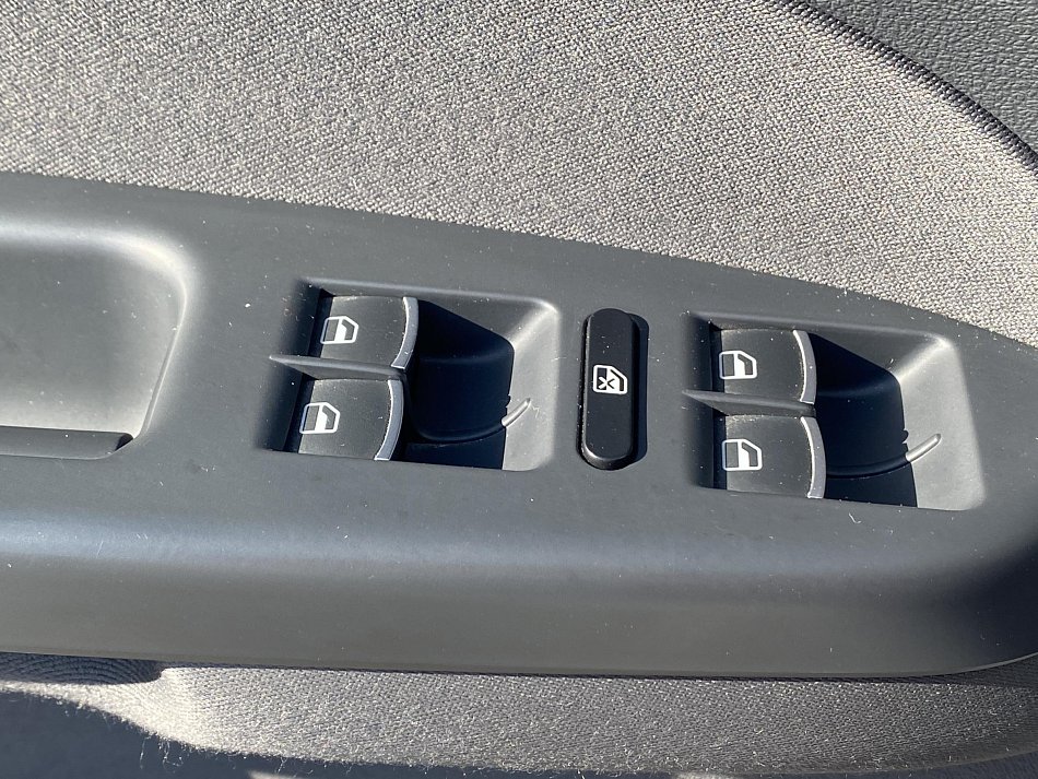 Volkswagen Touran 2.0 TDi CROSS