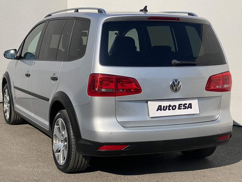 Volkswagen Touran 2.0 TDi CROSS