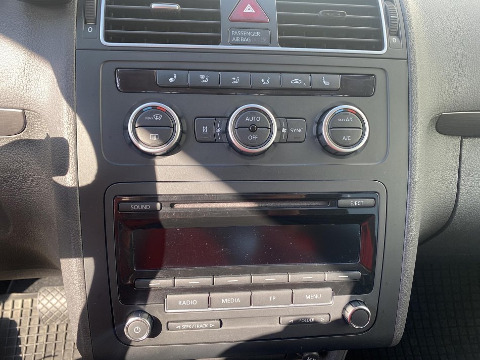 Volkswagen Touran 2.0 TDi CROSS