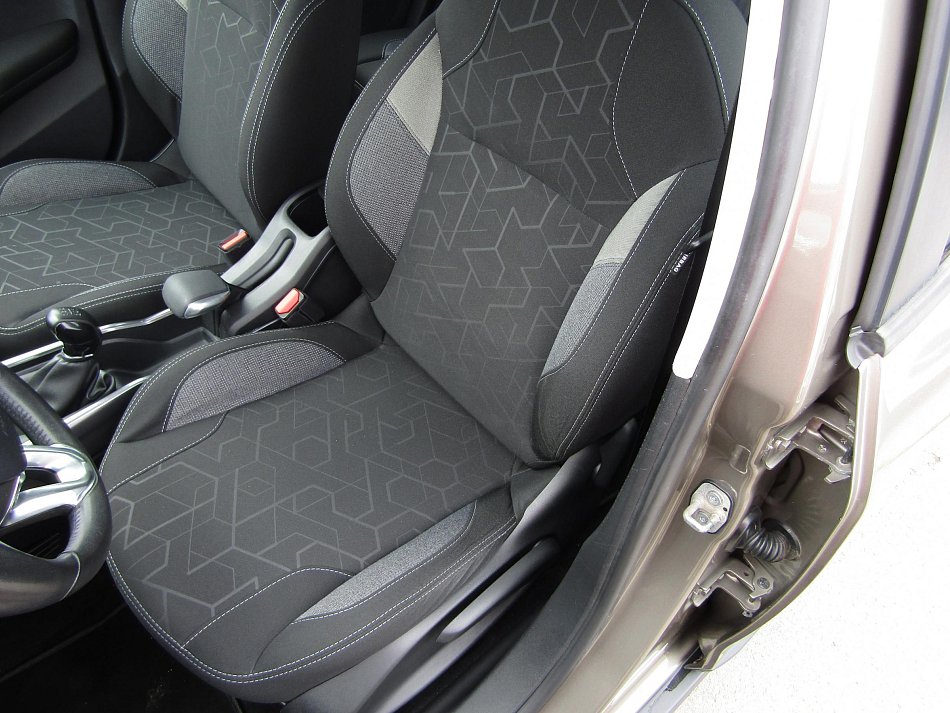 Peugeot 2008 1.2 PT 